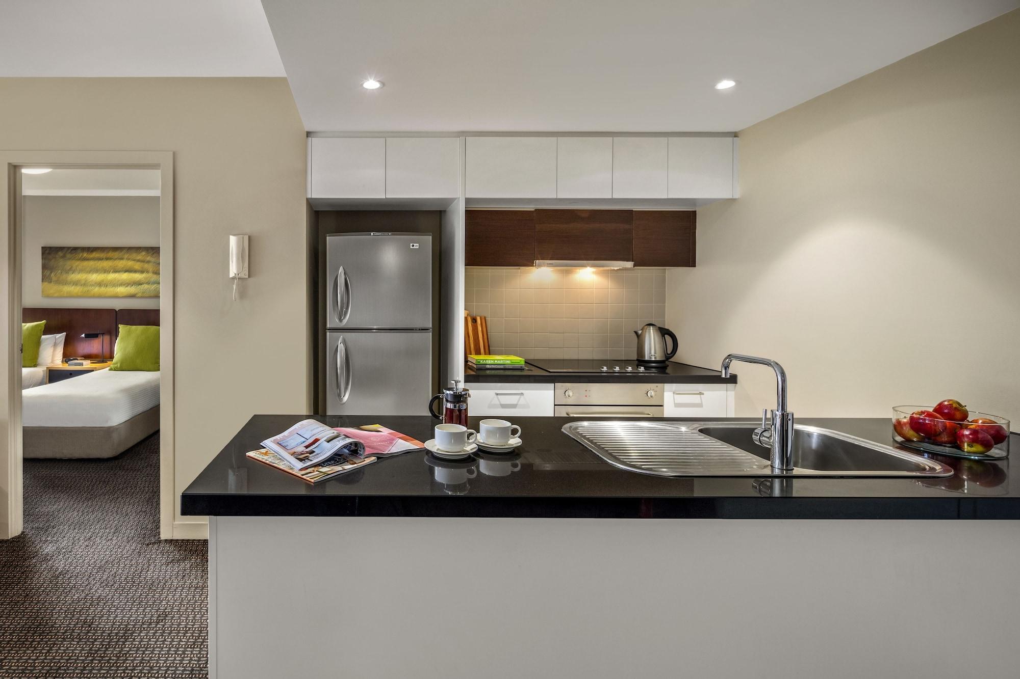 Quest Docklands Aparthotel Melbourne Exterior foto